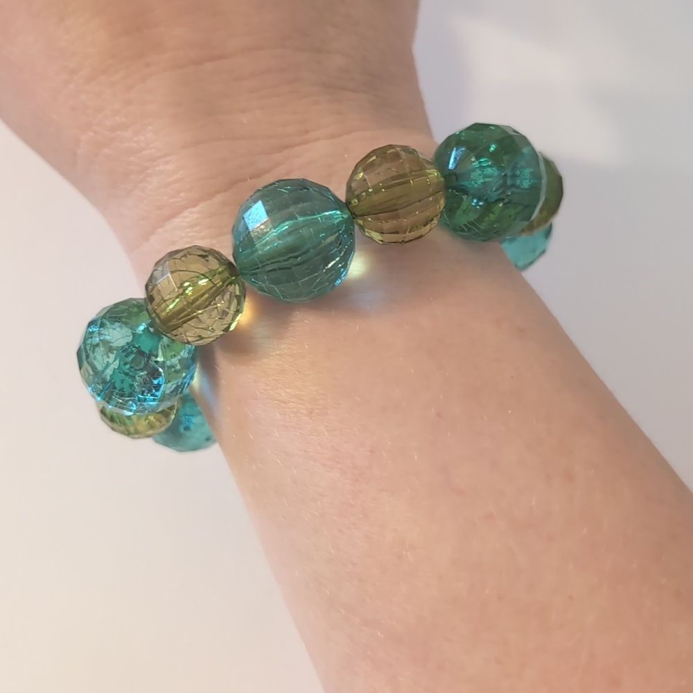 638 Blue and Green‎ Translucent Beaded Stretch Bracelet